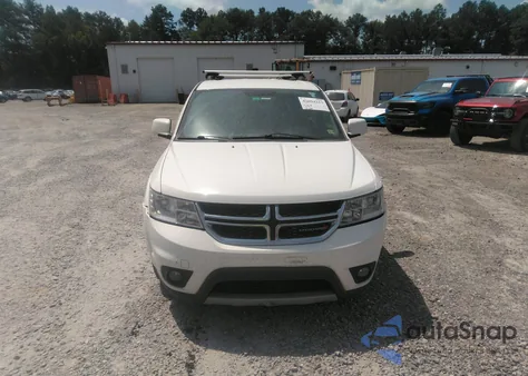 2017 Dodge Journey Sxt z USA, uszkodzony, nr VIN 3C4PDCBG3HT537331